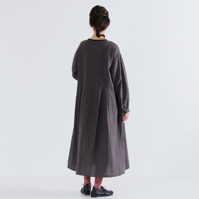 綿麻混 総刺繍切り替えワンピース コットンリネン平織り生地使用