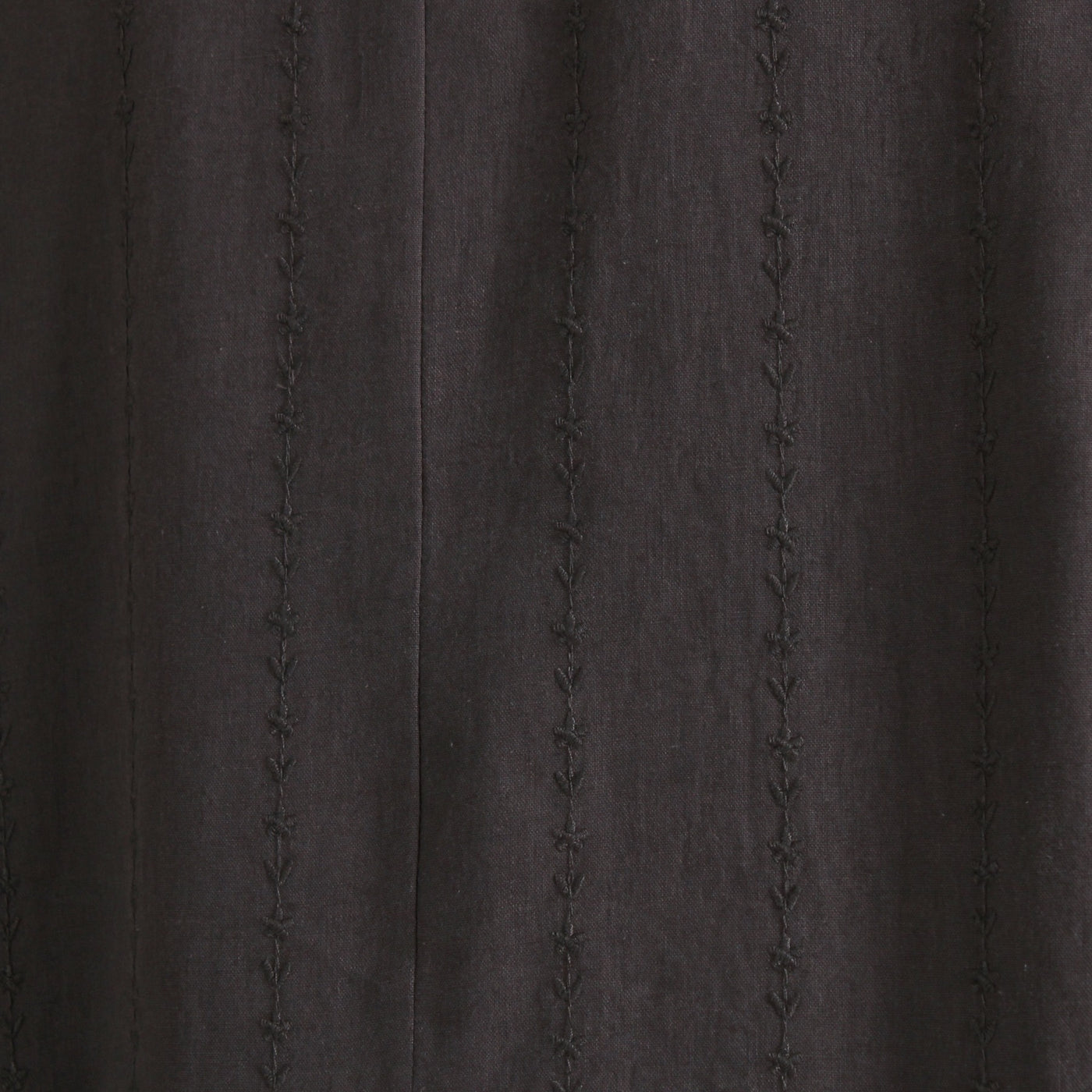 綿麻混 総刺繍切り替えワンピース コットンリネン平織り生地使用