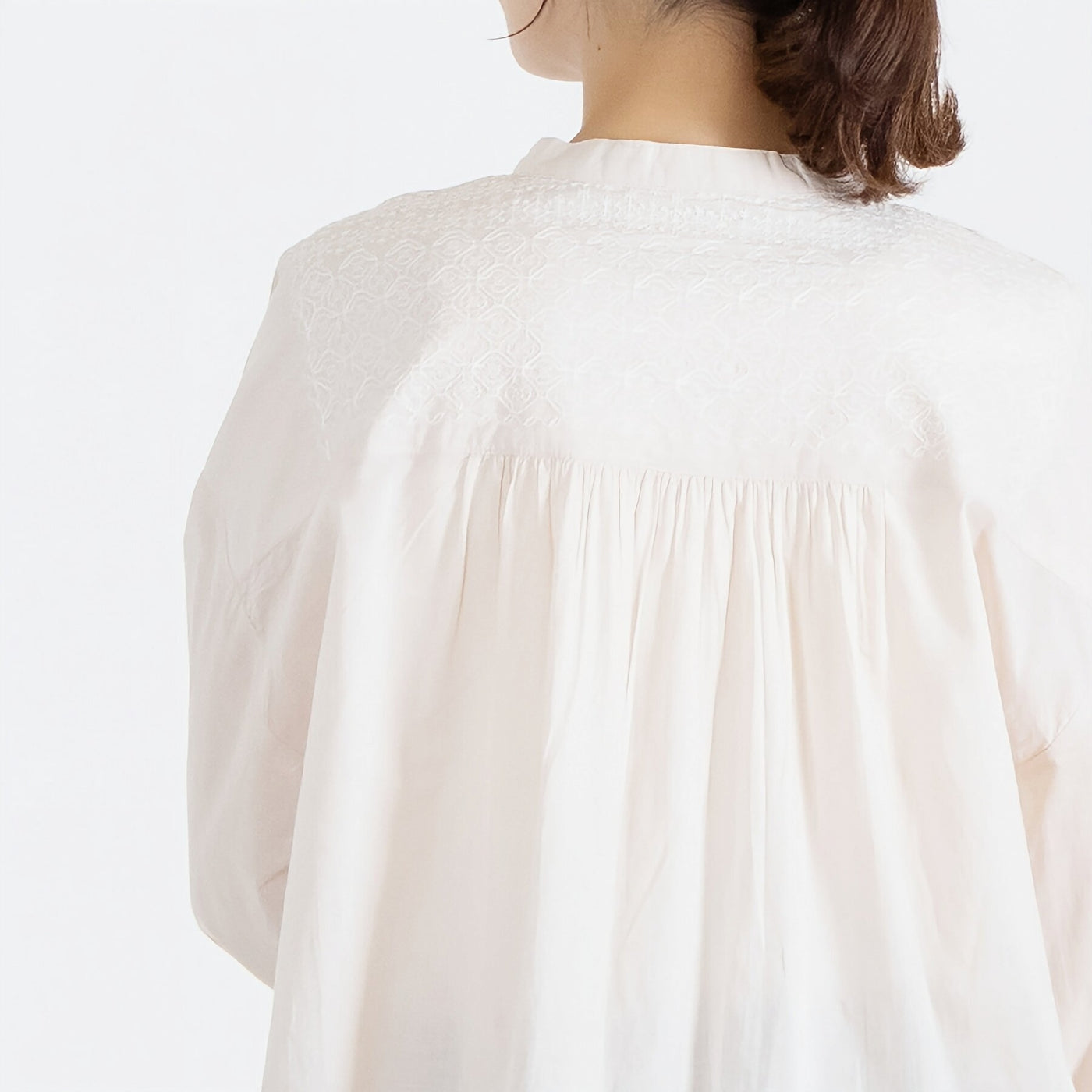 綿100% インド刺繍スタンドカラーブラウス