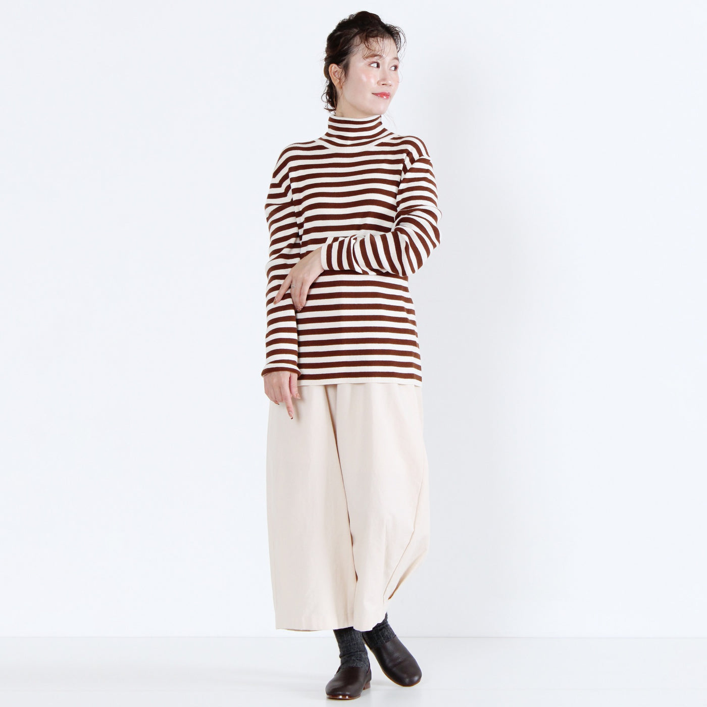 綿カシミヤ混 タートルリブニットプルオーバー