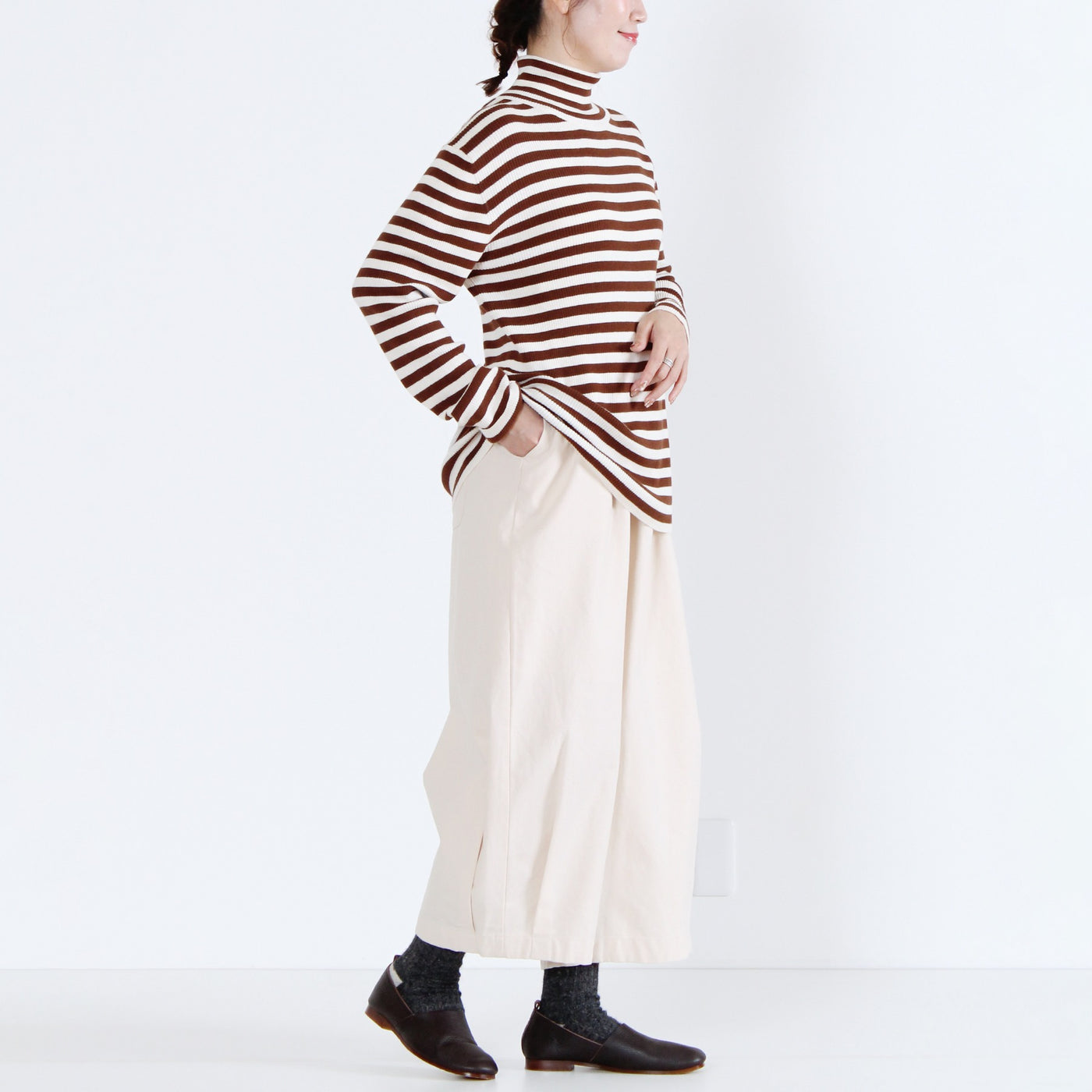 綿カシミヤ混 タートルリブニットプルオーバー