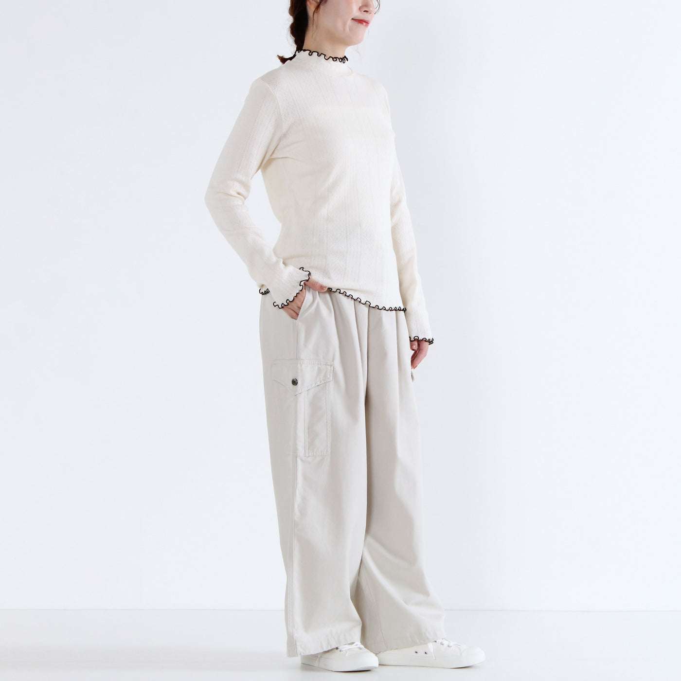 日本製 綿100% バイカラー ハイネックプルオーバー フライス生地使用