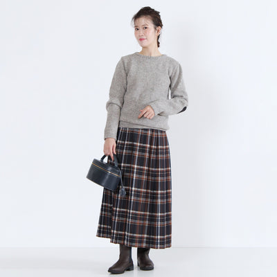 ウール100% ハートパッチニットプルオーバー ペルー産ニット使用