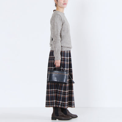 ウール100% ハートパッチニットプルオーバー ペルー産ニット使用