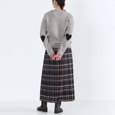 ウール100% ハートパッチニットプルオーバー ペルー産ニット使用