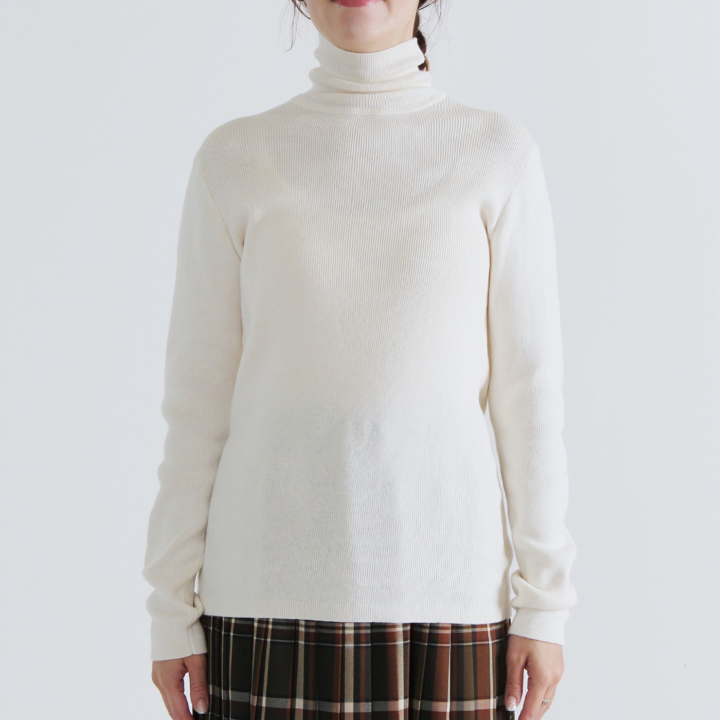 綿カシミヤ混 無地タートルニットプルオーバー