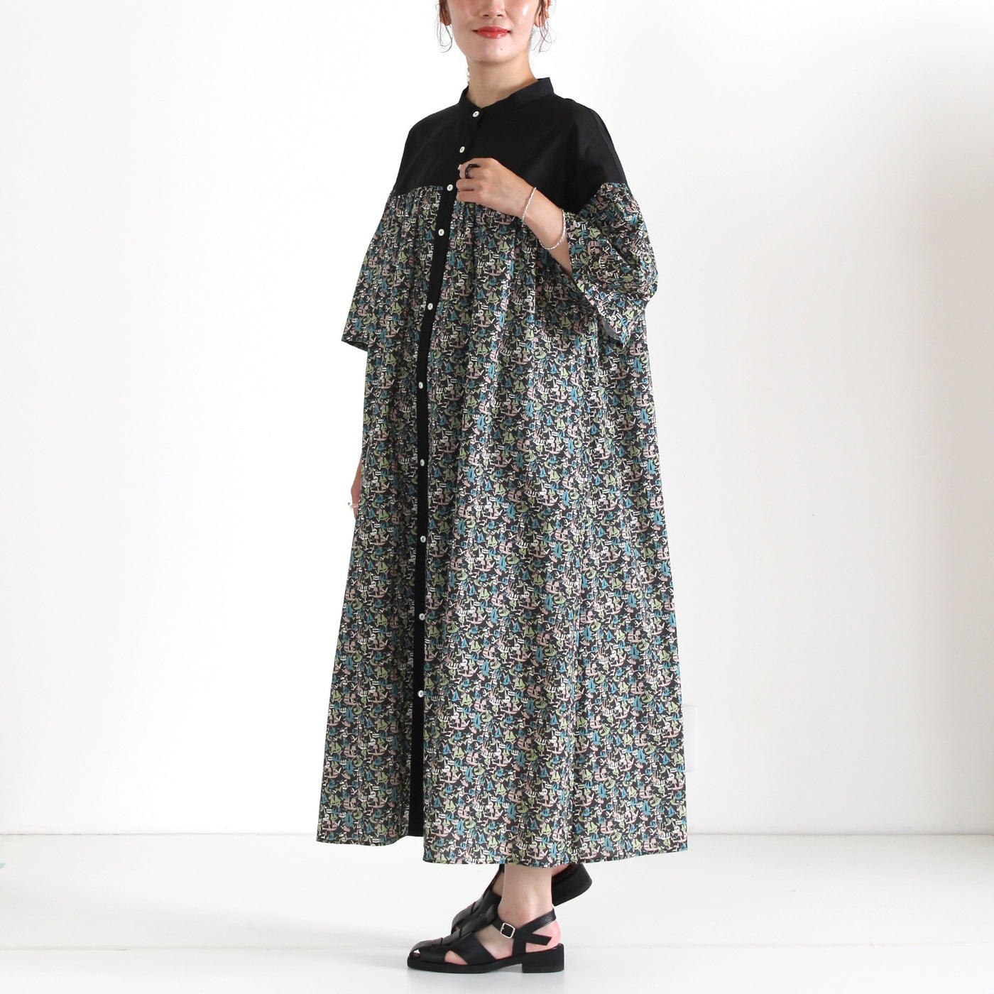 sosotto ソソット LIBERTY 日本製 綿100% ギャザー切替6分袖ワンピース