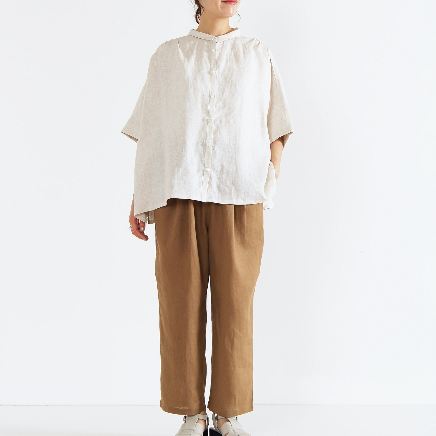 麻100% ちび衿ワイドシャツ 平織りリネン使用