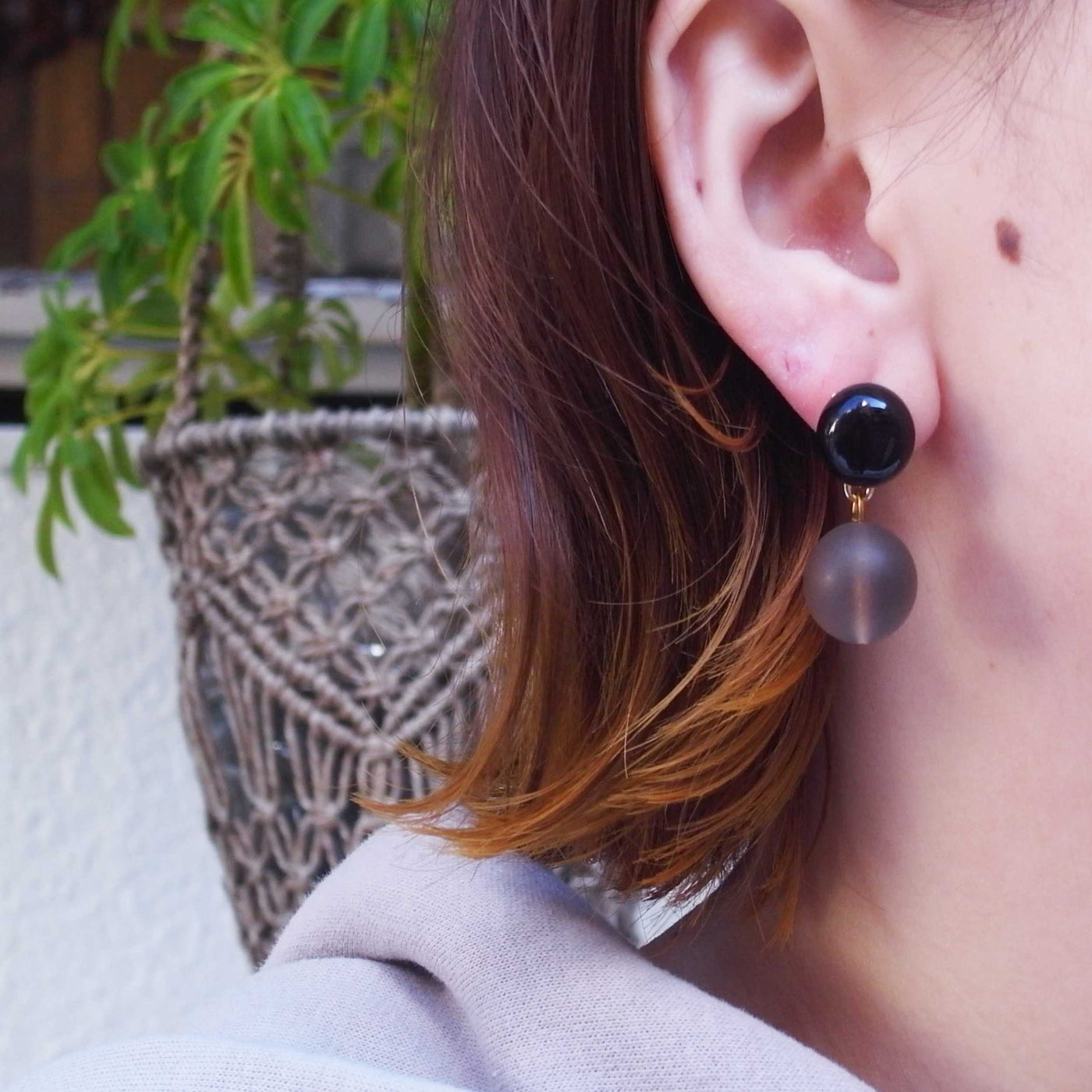 aqui' ピアス ゴールド