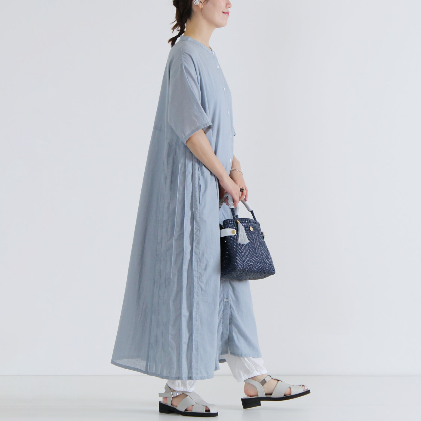 綿麻混 サイドプリーツワンピース コットンリネンローン使用