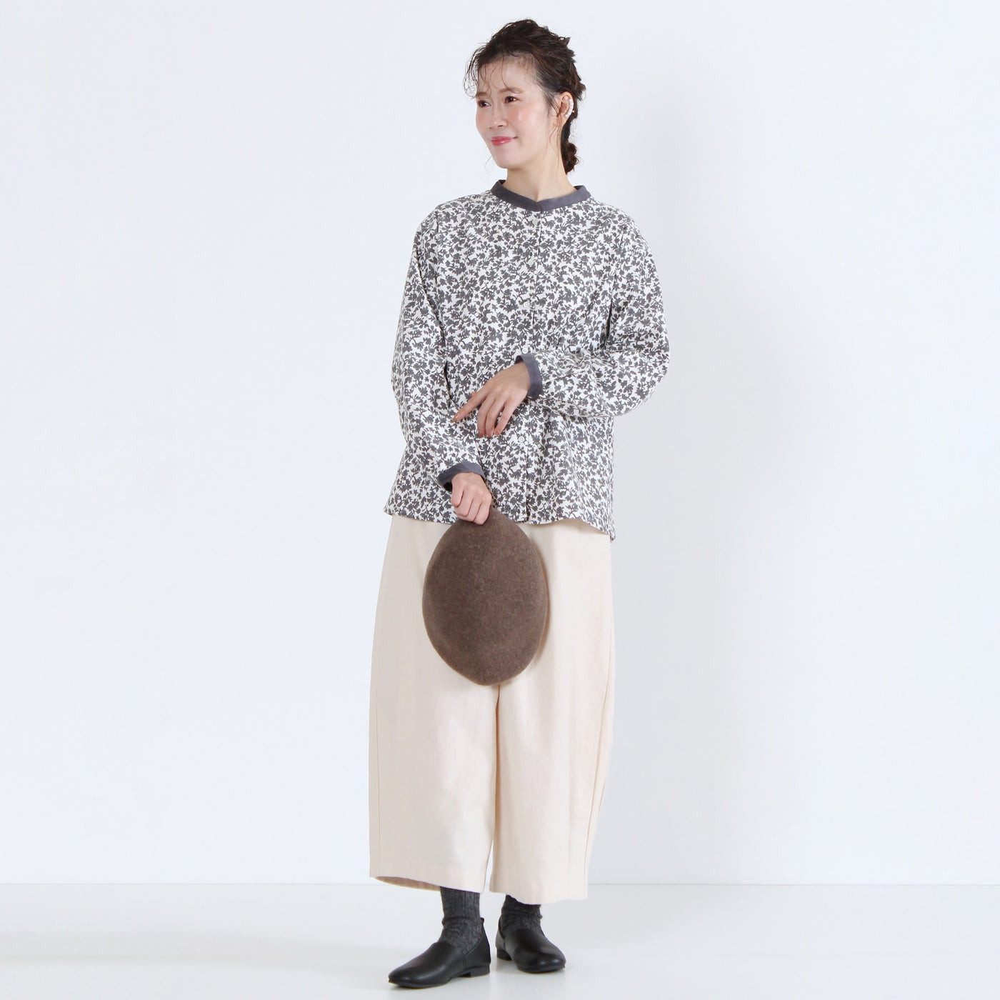 日本製 綿100% バンドカラーブラウス 細畝コーデュロイ使用