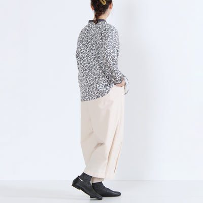 日本製 綿100% バンドカラーブラウス 細畝コーデュロイ使用