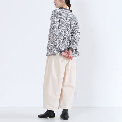 日本製 綿100% バンドカラーブラウス 細畝コーデュロイ使用