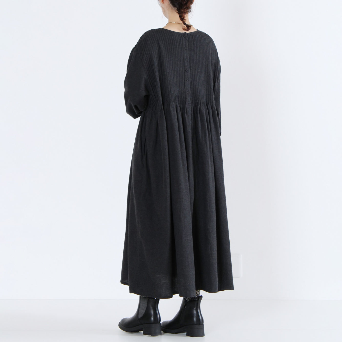 綿100% ピンタックワンピース コットンビエラ起毛使用