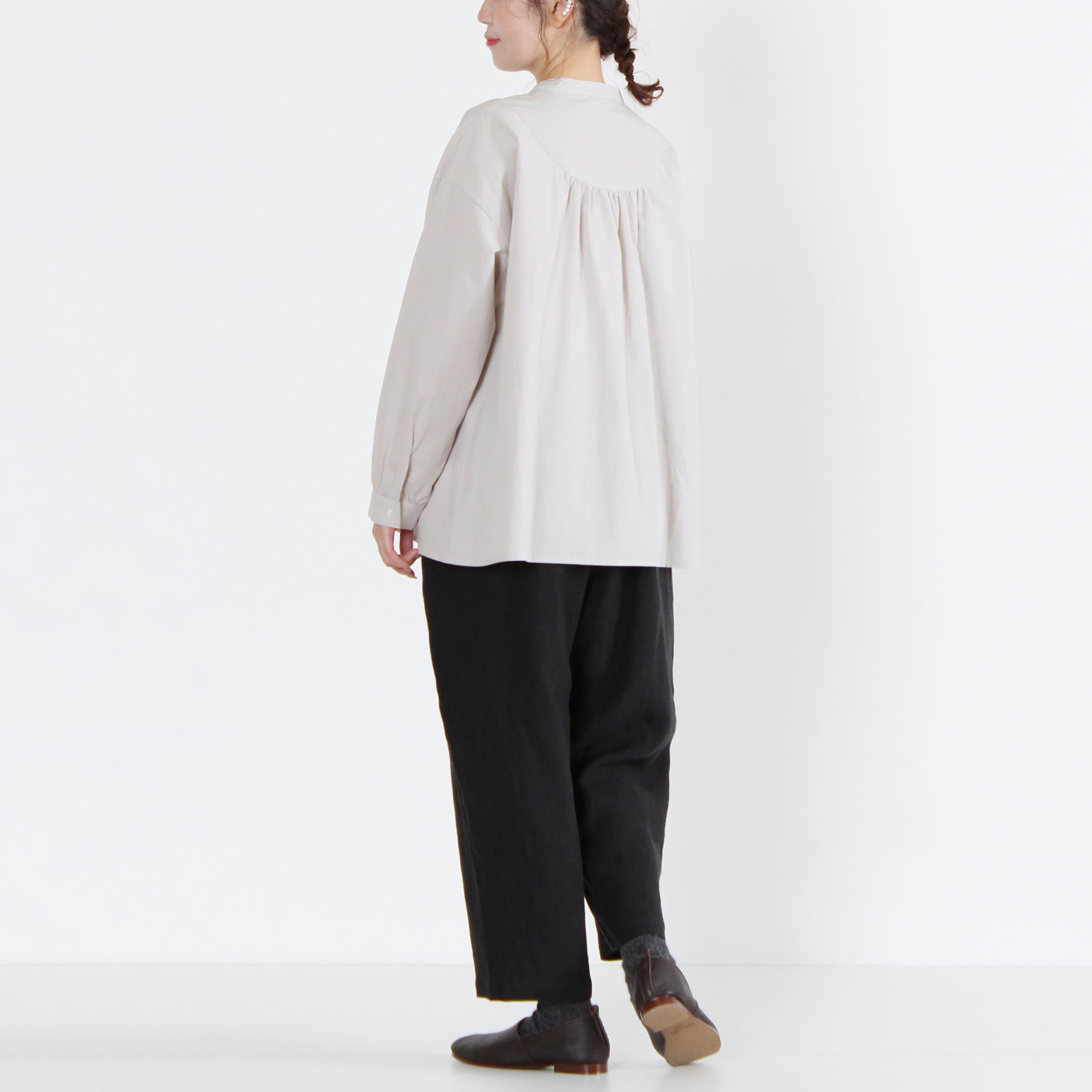 日本製 綿100% プルオーバーシャツ 近江晒ブロード使用