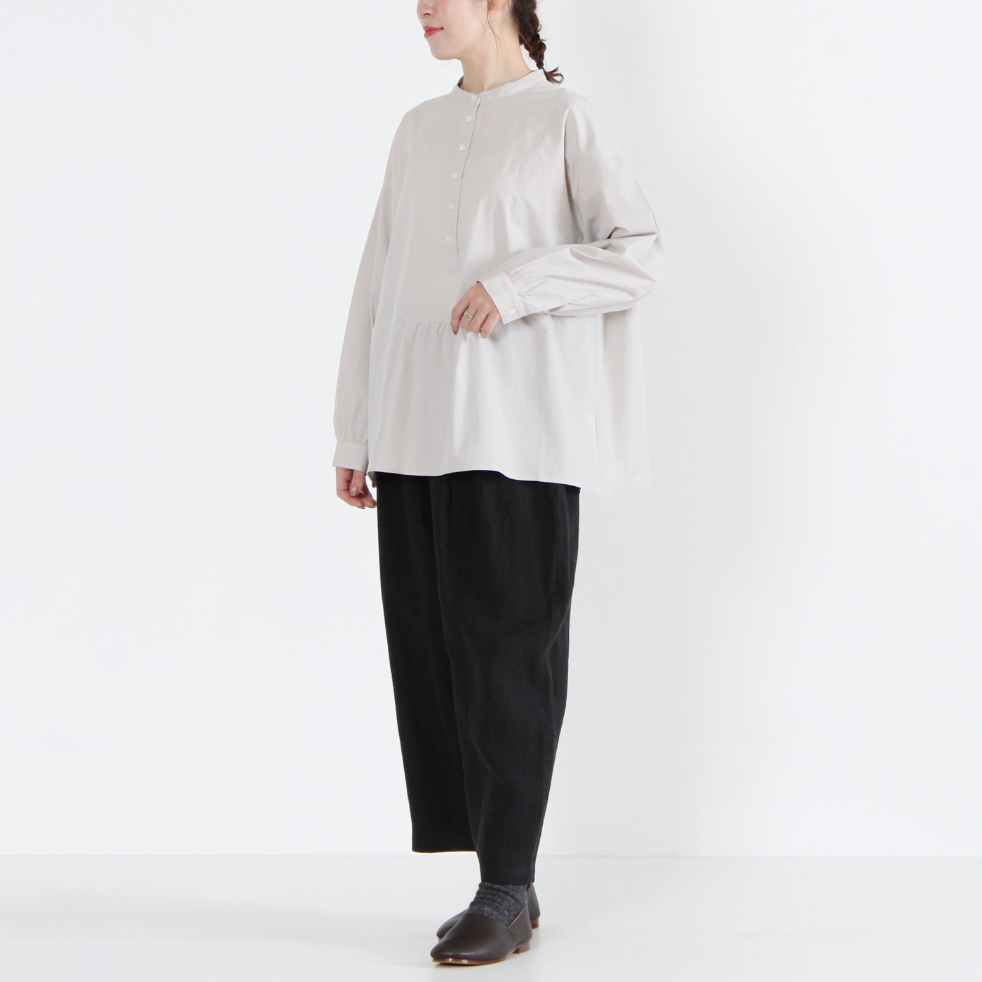 日本製 綿100% プルオーバーシャツ 近江晒ブロード使用