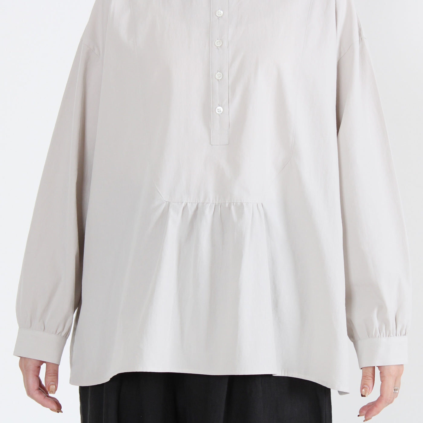 日本製 綿100% プルオーバーシャツ 近江晒ブロード使用