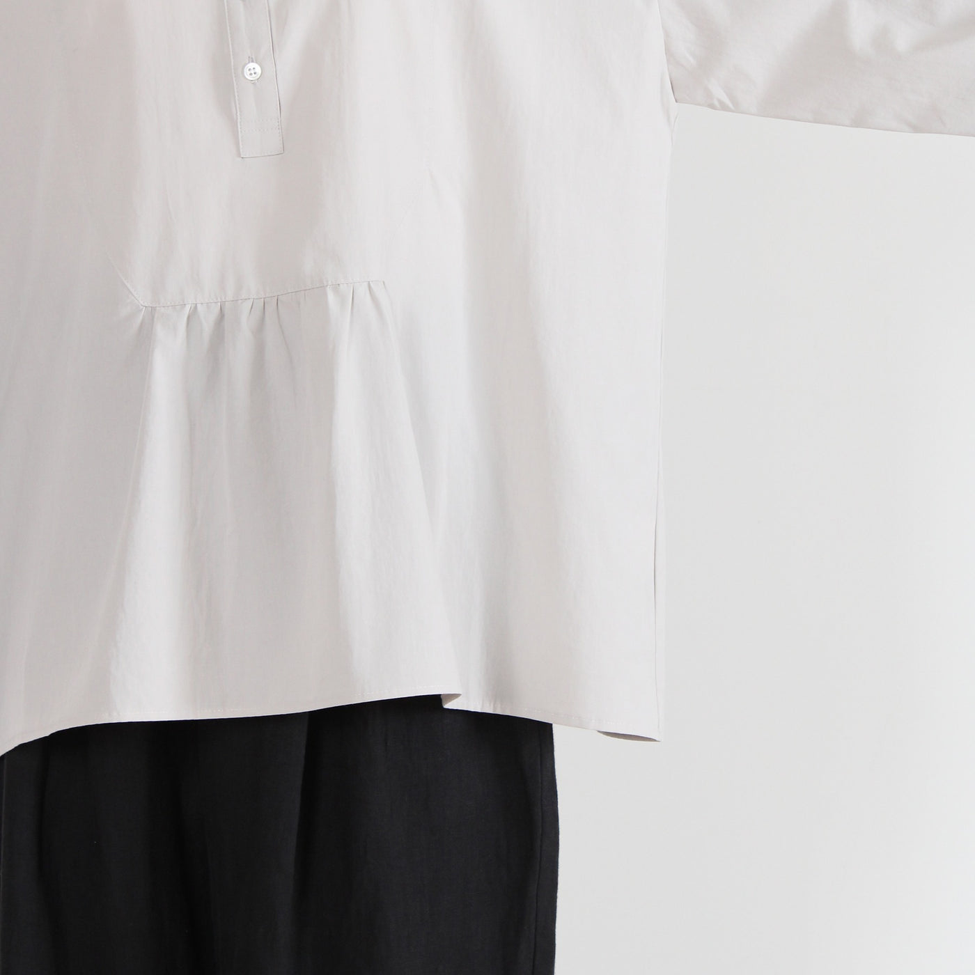 日本製 綿100% プルオーバーシャツ 近江晒ブロード使用