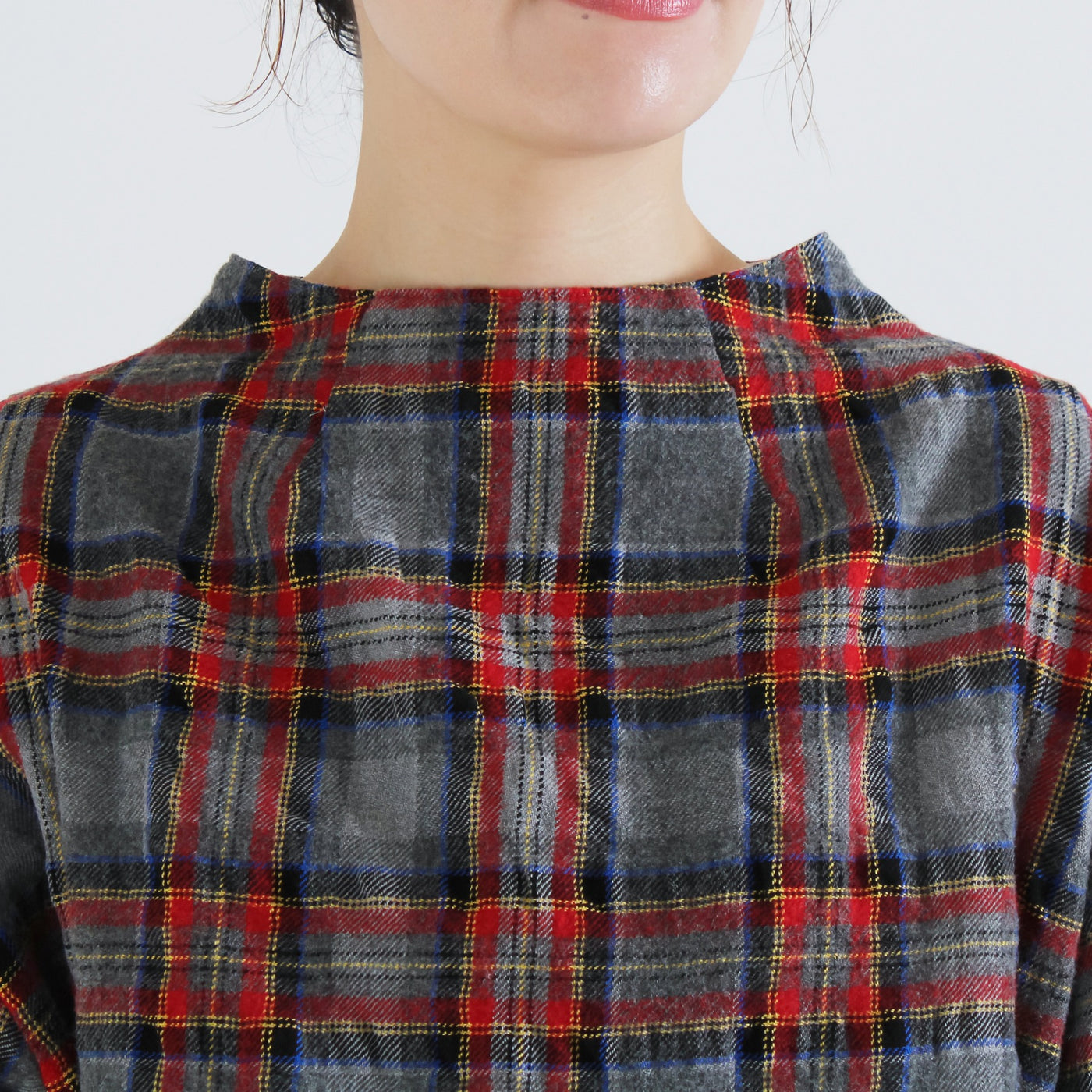 日本製 ウール混 ボトルネックプルオーバー ウールコットンシャーリングチェック使用