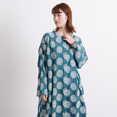 サークルフラワー刺繍 幅広前開きワンピース