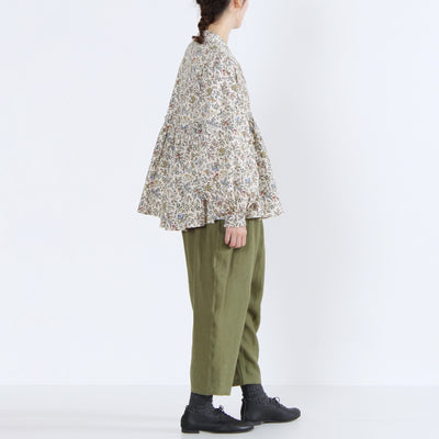 綿100% ウエストギャザー シャーリング袖ブラウス 21ウェルコーデュロイ使用