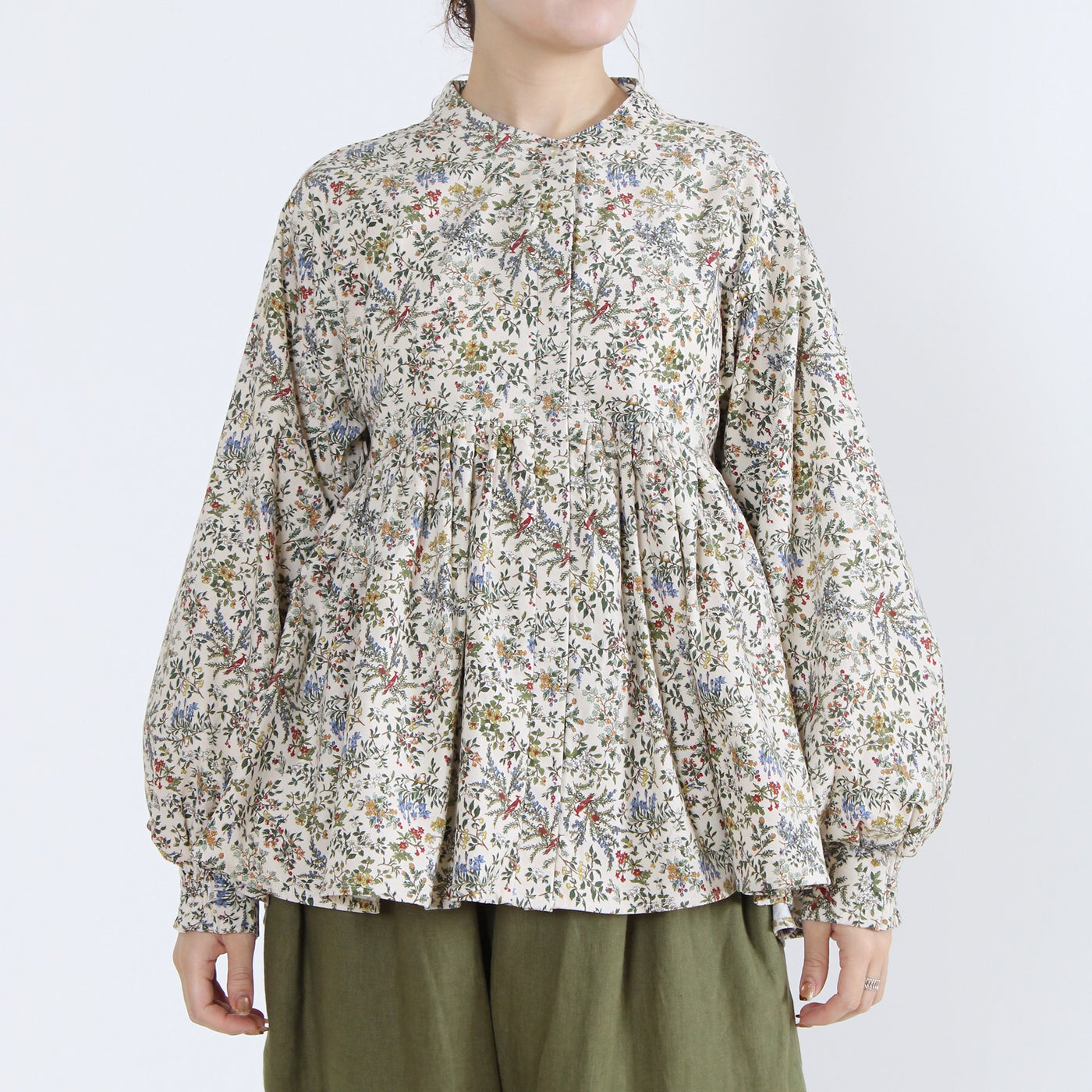 綿100% ウエストギャザー シャーリング袖ブラウス 21ウェルコーデュロイ使用