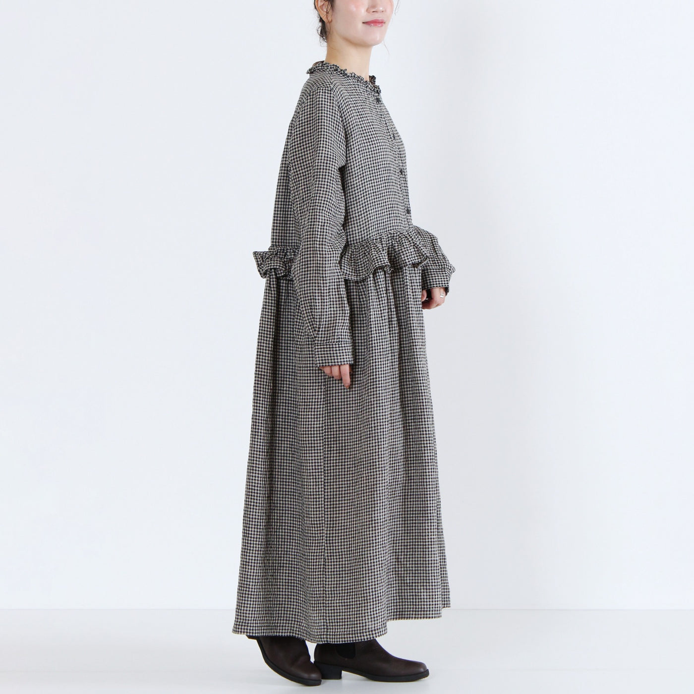 麻100% ウエストフリル 長袖ワンピース 先染めチェックリネン使用